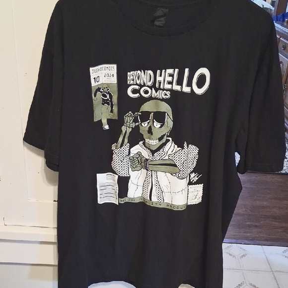 unbranded Other - Black Graphic Tee